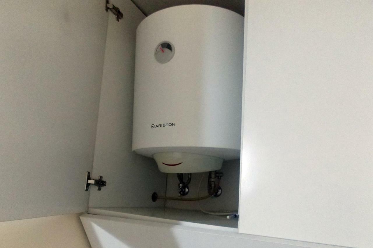 דירות לבוב Compact Studio In The City Center מראה חיצוני תמונה