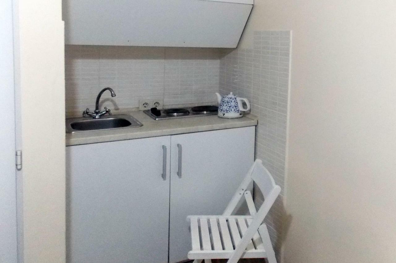 דירות לבוב Compact Studio In The City Center מראה חיצוני תמונה